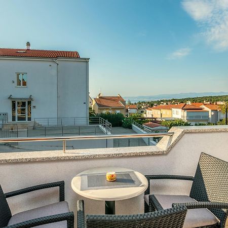 Apartments Kvarner 2 Malinska Dış mekan fotoğraf