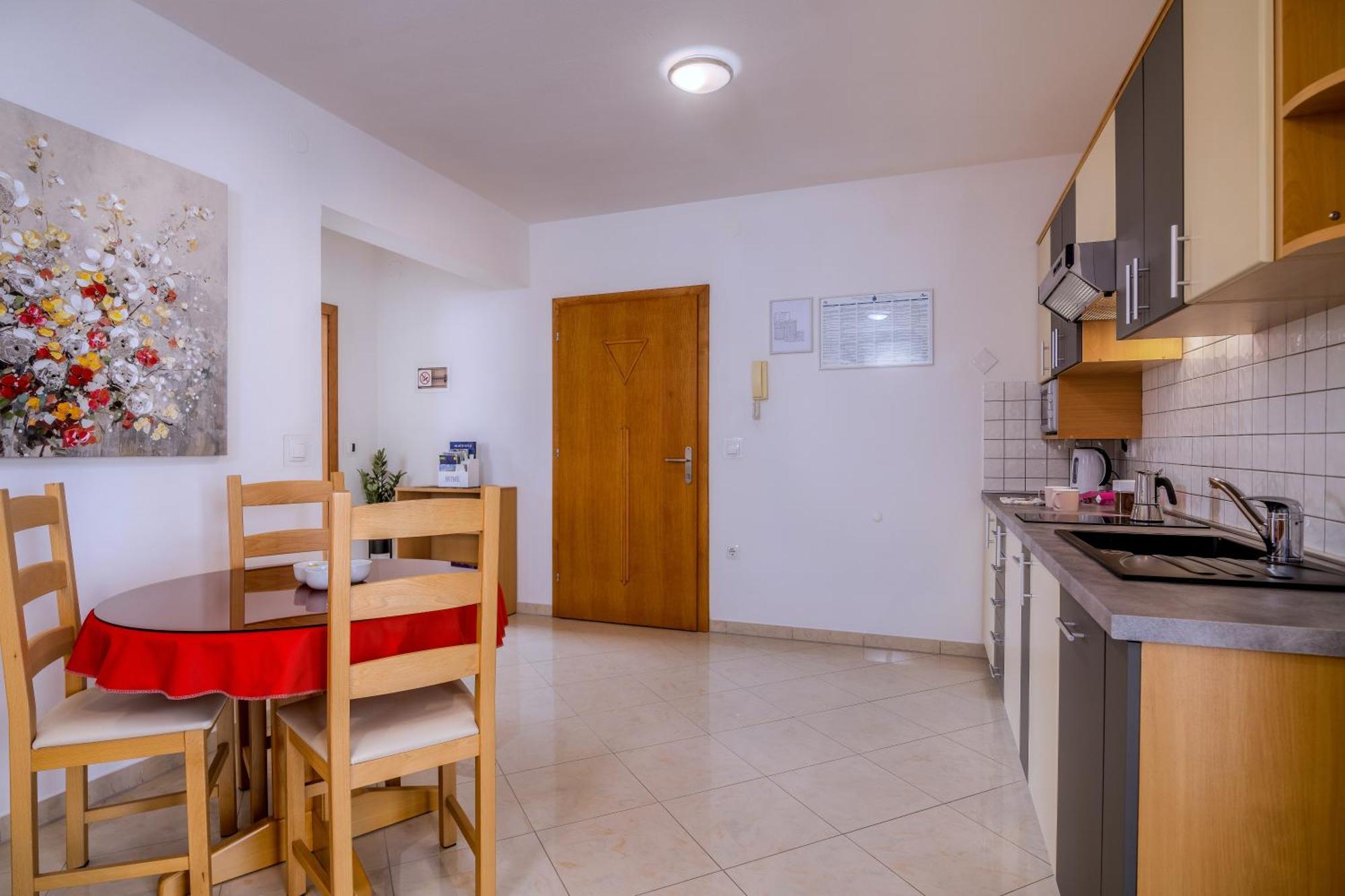 Apartments Kvarner 2 Malinska Dış mekan fotoğraf